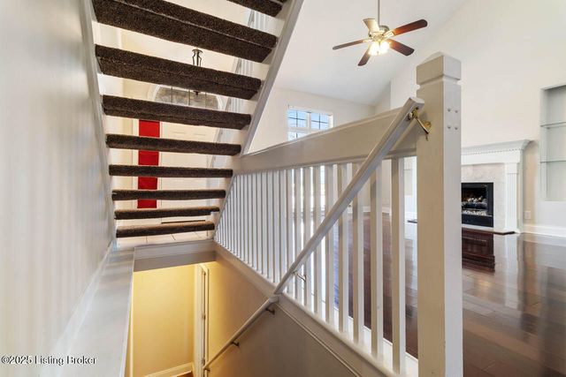 5113 Silverton Ln, Louisville, KY 40241