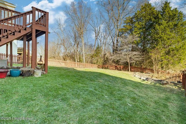 5113 Silverton Ln, Louisville, KY 40241