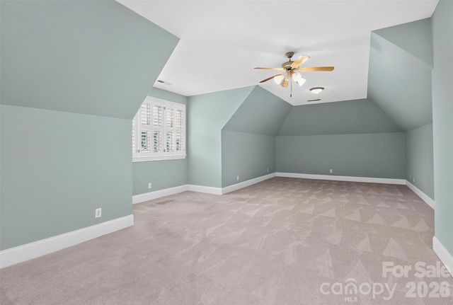 6907 Meadow Run Lane, Charlotte, NC 28277