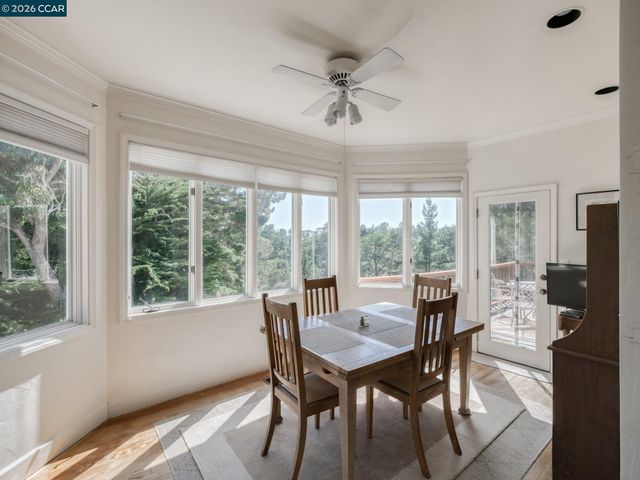 25580 Chiquito Pl, Carmel, CA 93923