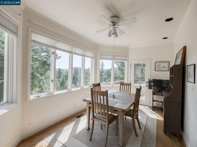 25580 Chiquito Pl, Carmel, CA 93923