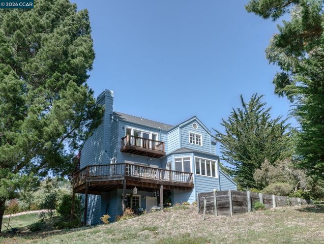 25580 Chiquito Pl, Carmel, CA 93923