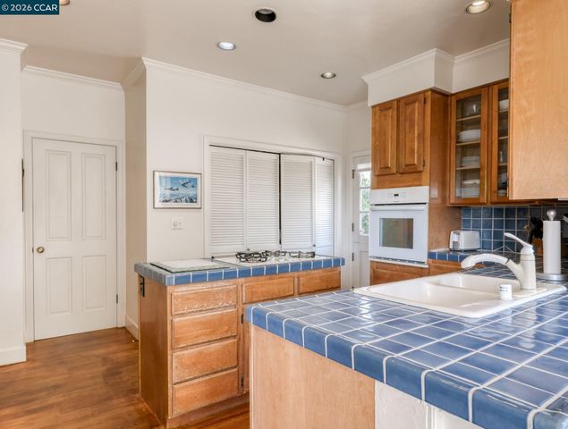 25580 Chiquito Pl, Carmel, CA 93923