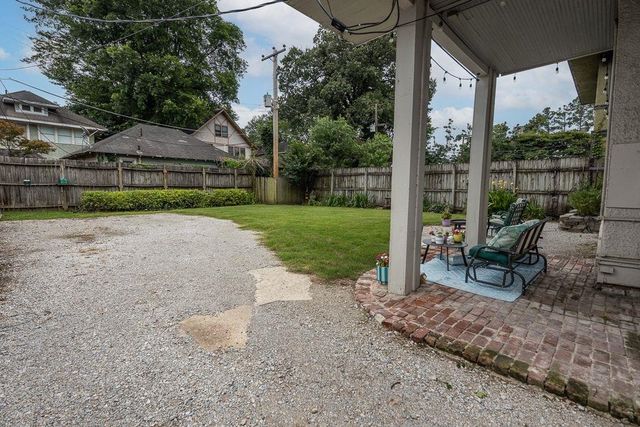 8 S EVERGREEN ST, Memphis, TN 38104