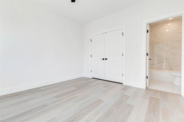 5638 Dolores Street, Houston, TX 77057