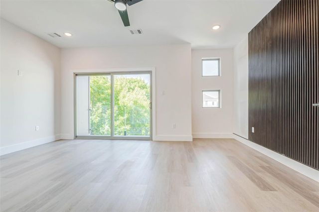 5638 Dolores Street, Houston, TX 77057