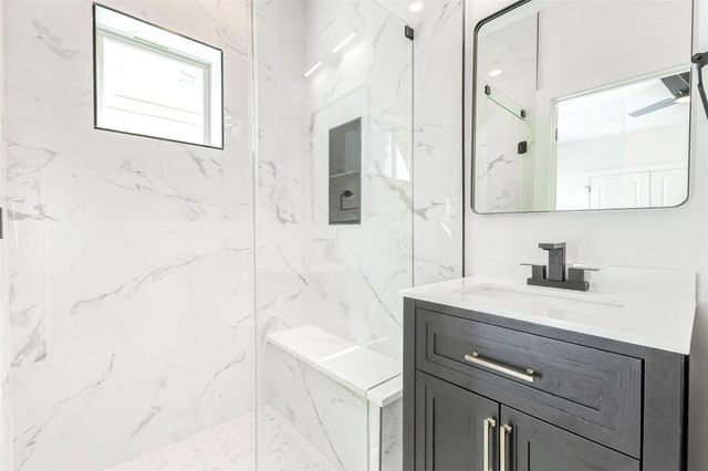 5638 Dolores Street, Houston, TX 77057