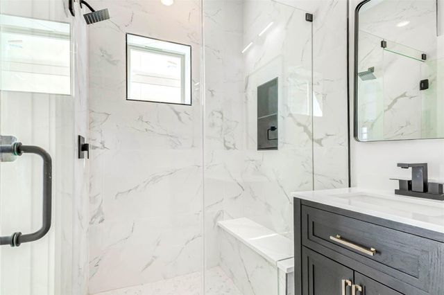 5638 Dolores Street, Houston, TX 77057