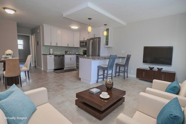 401 N J Street 5, Lake Worth Beach, FL 33460