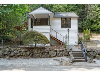 16605 Nw WAPATO Dr, Portland, OR 97231