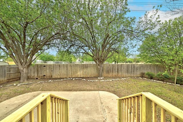 13401 Lamplight Village Ave, Austin, TX 78727