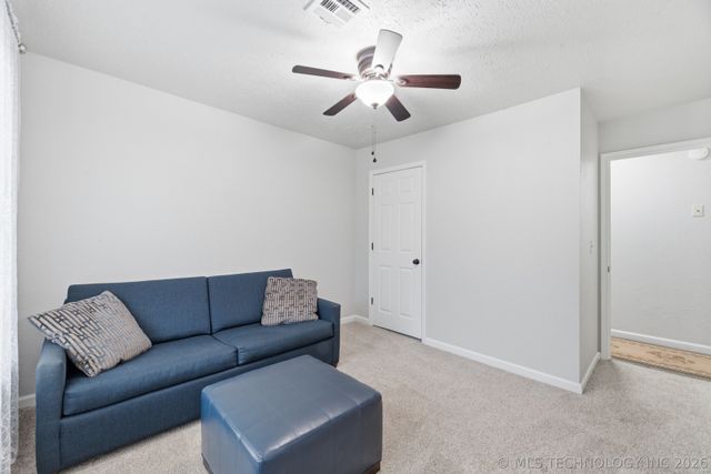 28355 E 2nd Street, Catoosa, OK 74015