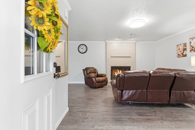 28355 E 2nd Street, Catoosa, OK 74015
