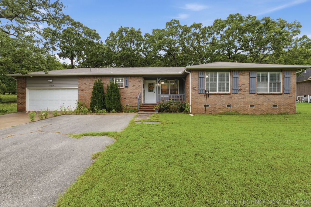 28355 E 2nd Street, Catoosa, OK 74015