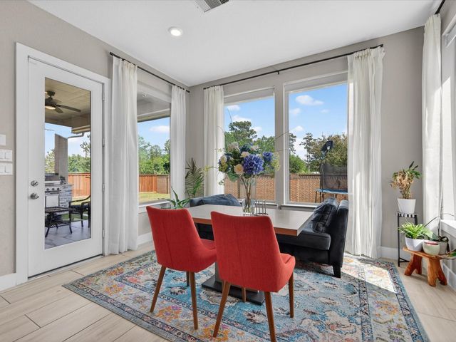 8552 Alford Point Drive, Magnolia, TX 77354