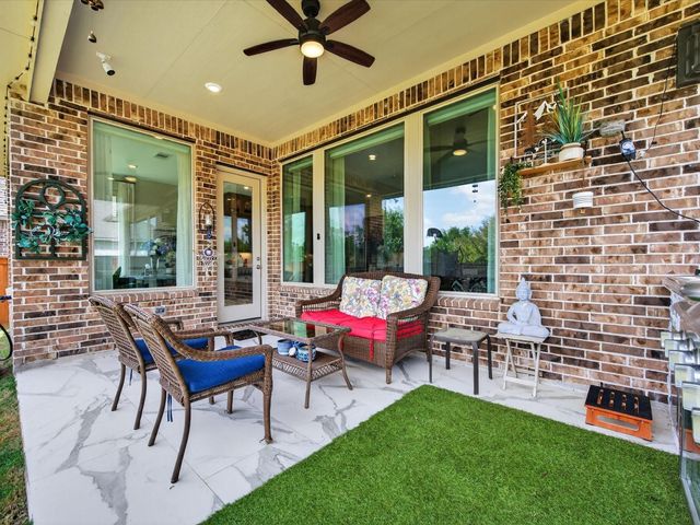 8552 Alford Point Drive, Magnolia, TX 77354