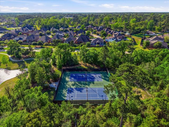 8552 Alford Point Drive, Magnolia, TX 77354