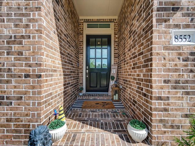 8552 Alford Point Drive, Magnolia, TX 77354