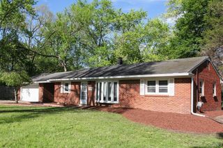 5900 Wright Drive, Troy, MI 48098
