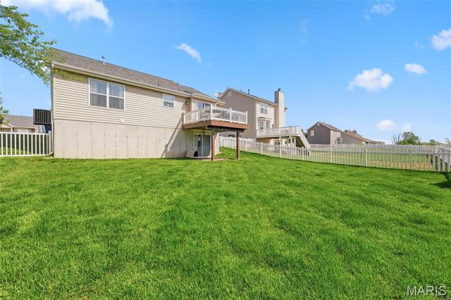 326 Stone Village Drive, Wentzville, MO 63385