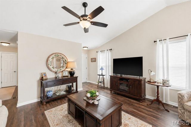 326 Stone Village Drive, Wentzville, MO 63385