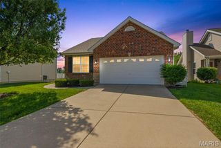 326 Stone Village Drive, Wentzville, MO 63385