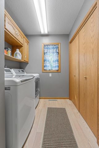 1221 Cedar Way E, West Fargo, ND 58078