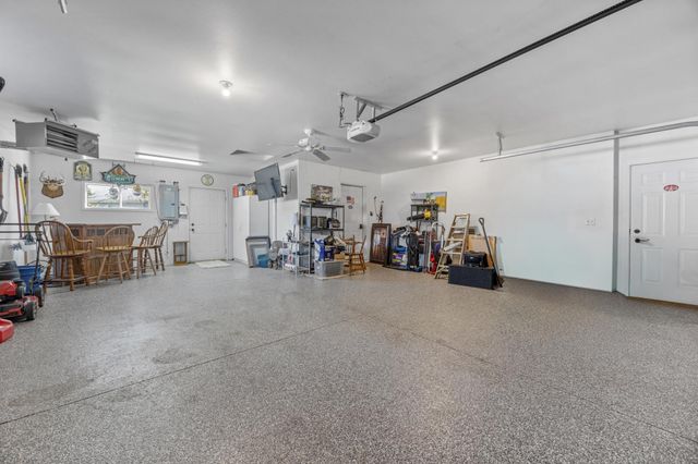 1221 Cedar Way E, West Fargo, ND 58078