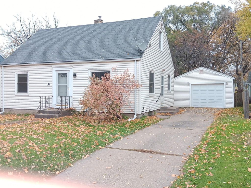 1108 Oakdale Avenue, West Saint Paul, MN 55118