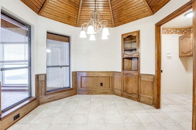 3202 Ridge Oak Drive, Garland, TX 75044