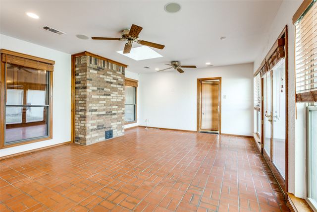 3202 Ridge Oak Drive, Garland, TX 75044