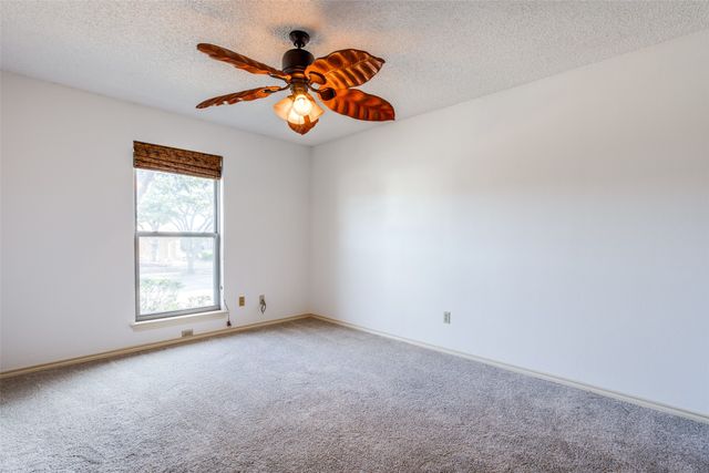 3202 Ridge Oak Drive, Garland, TX 75044