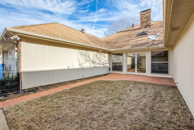 3202 Ridge Oak Drive, Garland, TX 75044