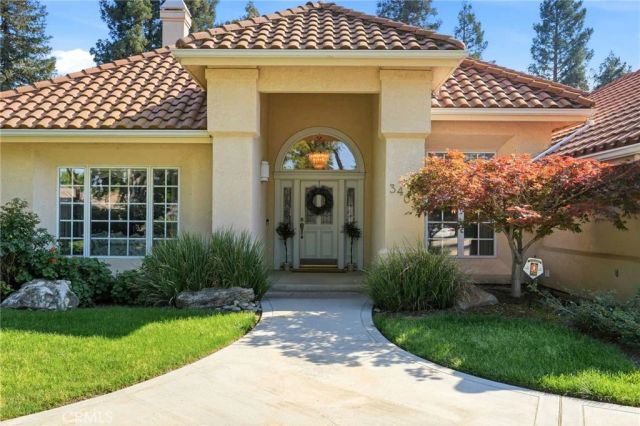 3403 E Vassar Court, Visalia, CA 93292