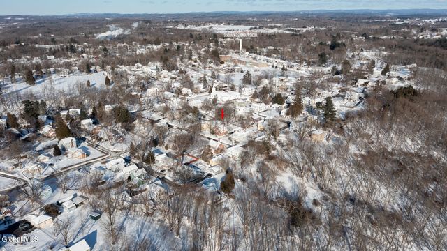 9 Willow Street, Castleton-on-hudson, NY 12033