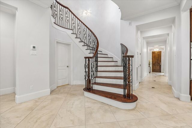 4022 Coleridge Street, West University Place, TX 77005