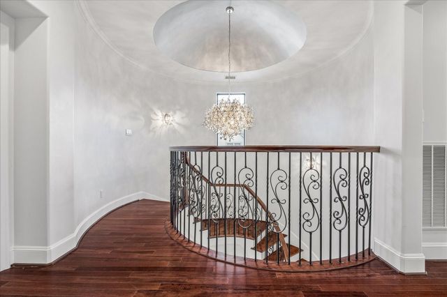 4022 Coleridge Street, West University Place, TX 77005