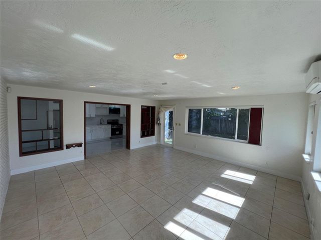 2648 Cleveland Street 2, Hollywood, FL 33020