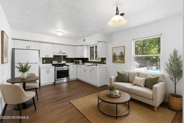 897 Lynnwood Avenue, Brick, NJ 08723