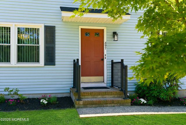 897 Lynnwood Avenue, Brick, NJ 08723