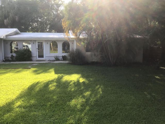 2019 SW 29th Avenue, Fort Lauderdale, FL 33312
