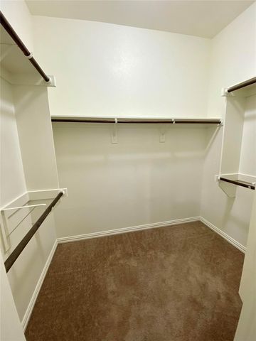 2522 Tye Lane, Lewisville, TX 75056