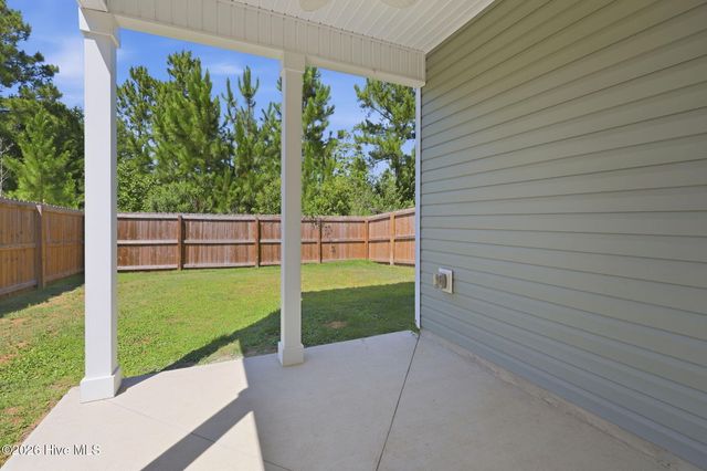 2029 Folkstone Woods Lane, Holly Ridge, NC 28445