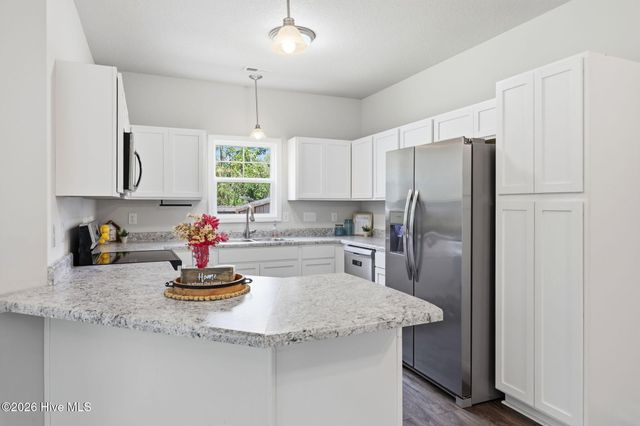 2029 Folkstone Woods Lane, Holly Ridge, NC 28445
