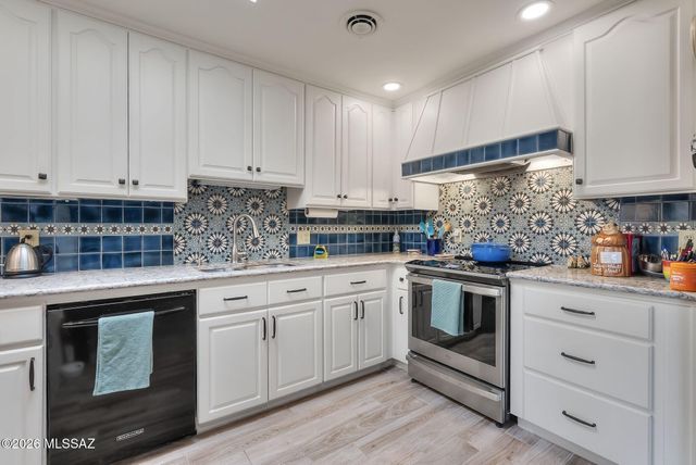 101-10 Avenida De Otero, Tubac, AZ 85646