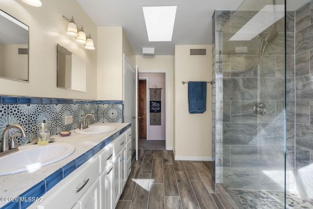 101-10 Avenida De Otero, Tubac, AZ 85646