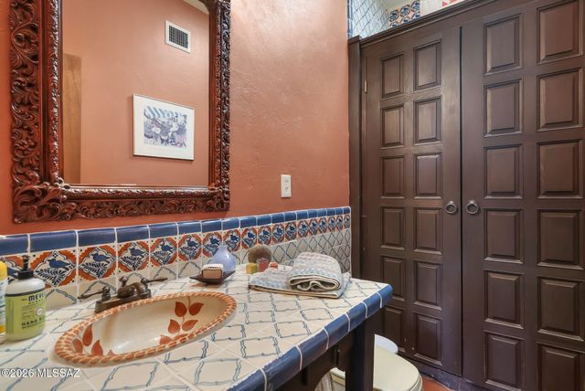 101-10 Avenida De Otero, Tubac, AZ 85646