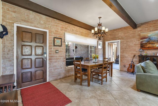 101-10 Avenida De Otero, Tubac, AZ 85646