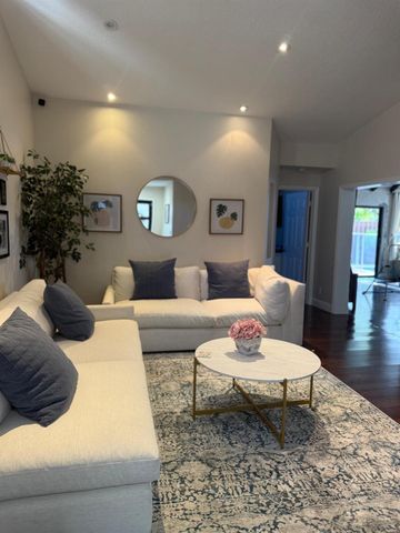 1988 Sacramento, Weston, FL 33326