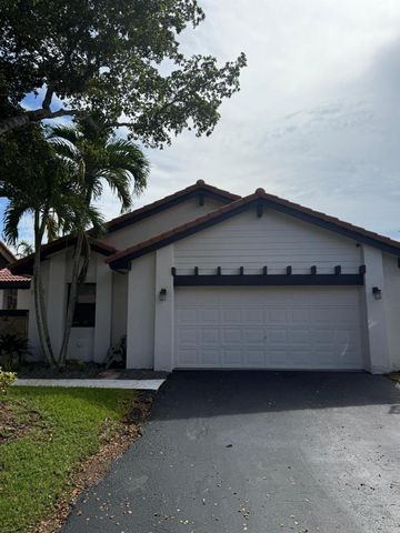 1988 Sacramento, Weston, FL 33326